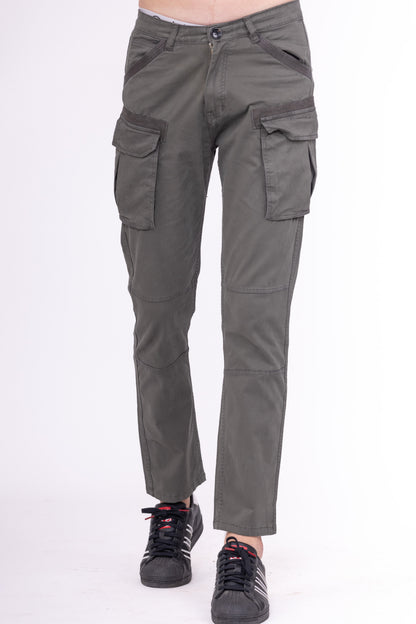 Slim fit cargo pant